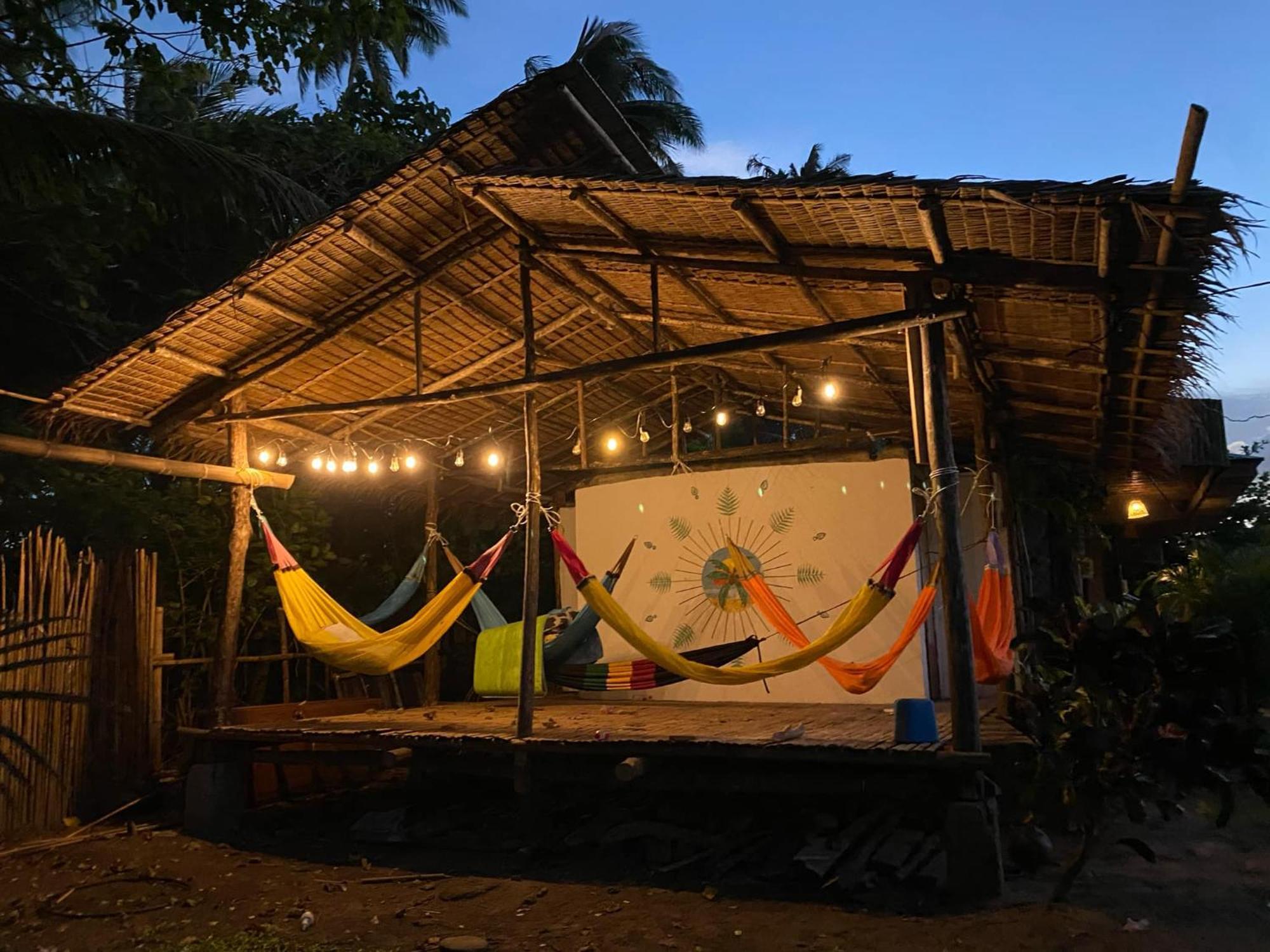 Amihan Beach Hostel 산 비센테 외부 사진