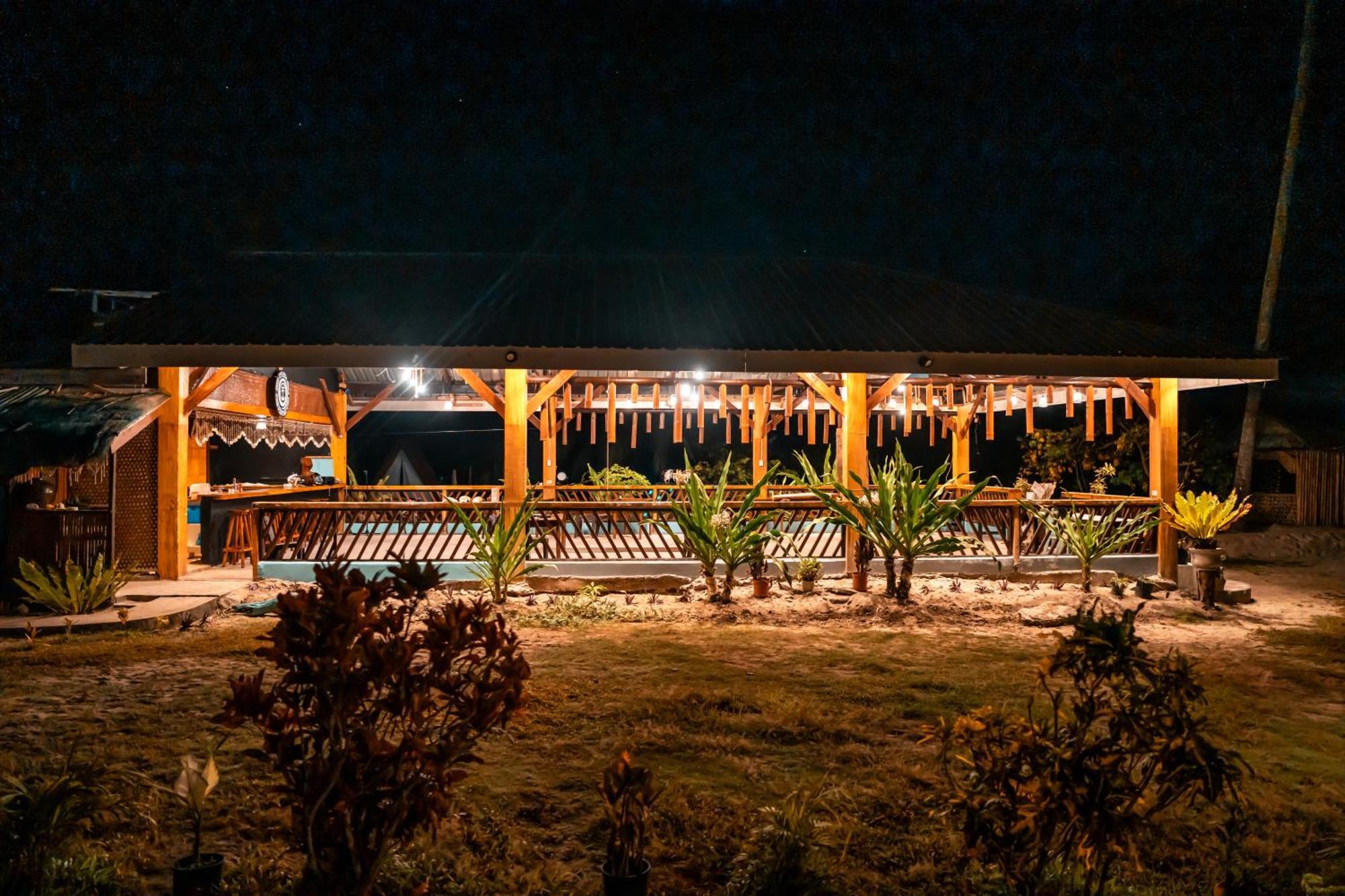 Amihan Beach Hostel 산 비센테 외부 사진